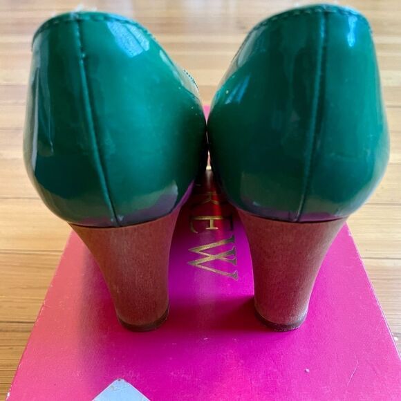 J. Crew patent leather midheels in bright peacock. Size 8.5z - Picture 5 of 14
